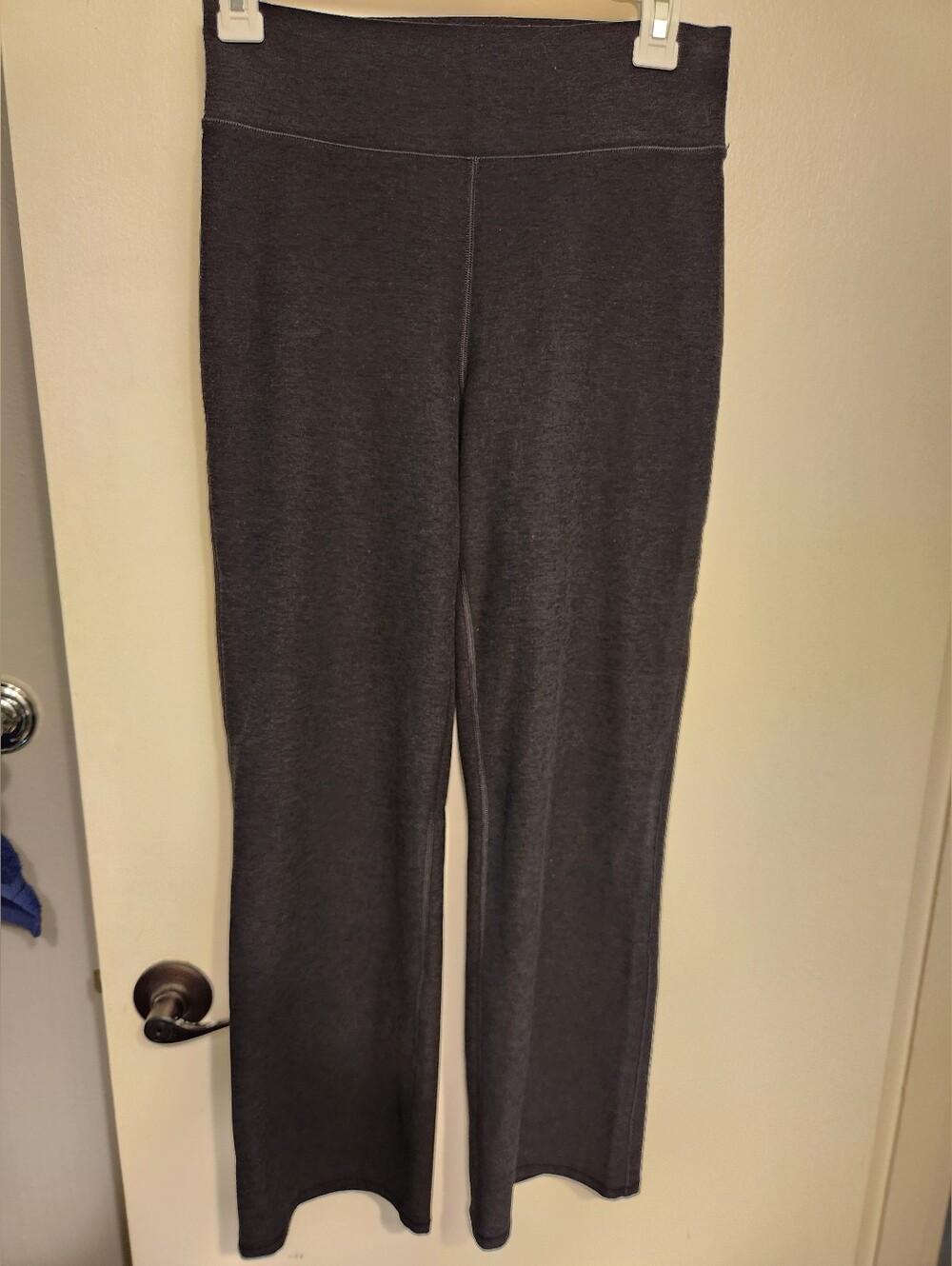 Vuori Mid Rise Elevation Slim Boot Cut Pants - Small - Picture 5 of 11